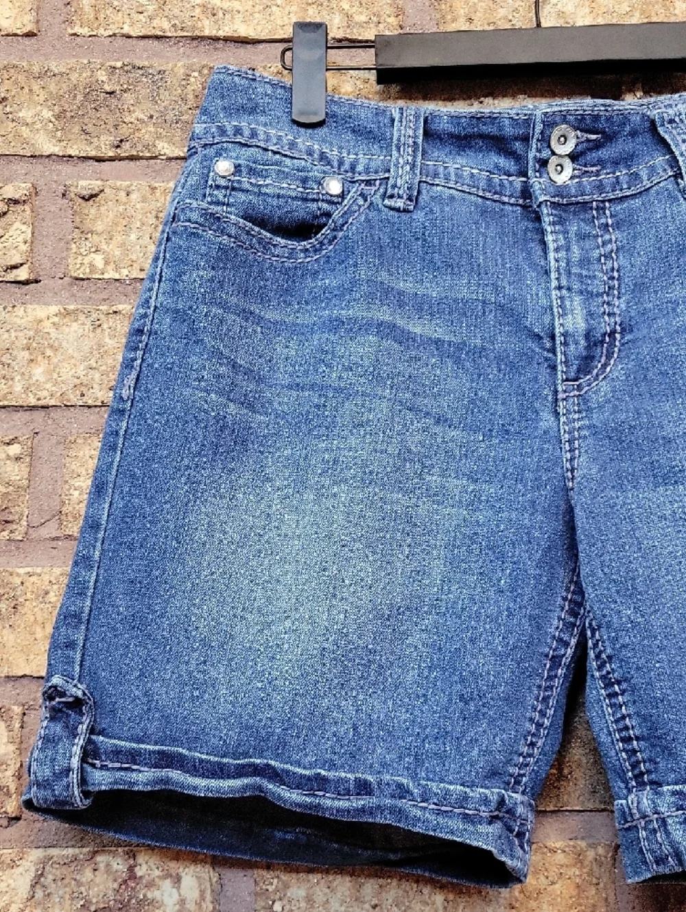 Nine West Denim Rolled Cuff Women's Shorts Size 6 Flap Pockets
